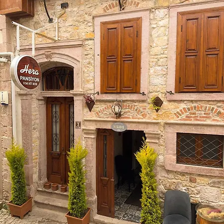 Hera Hotel